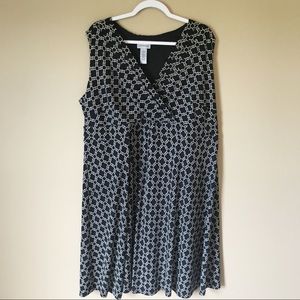 Catherines black and white dress